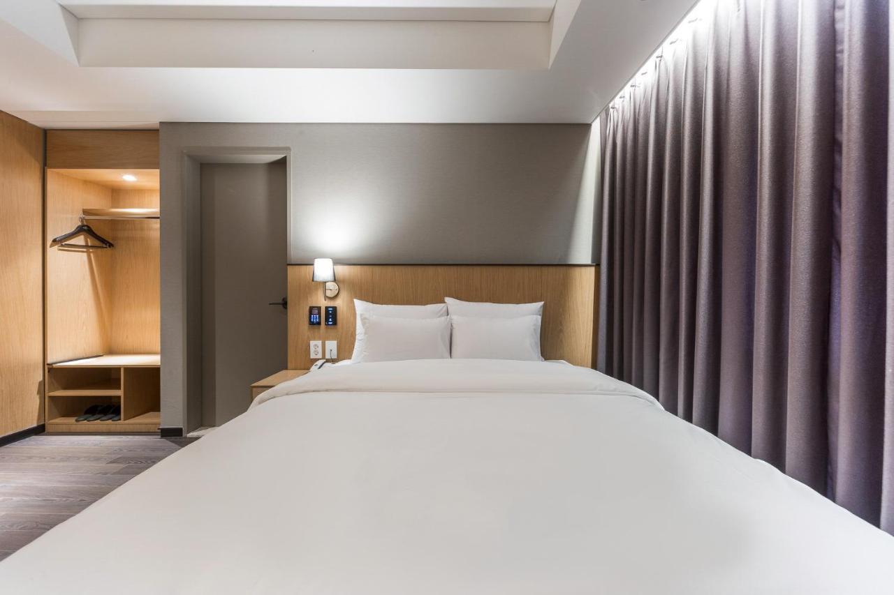 Gwangju Hound Hotel Gwangju Metropolitan City Екстериор снимка