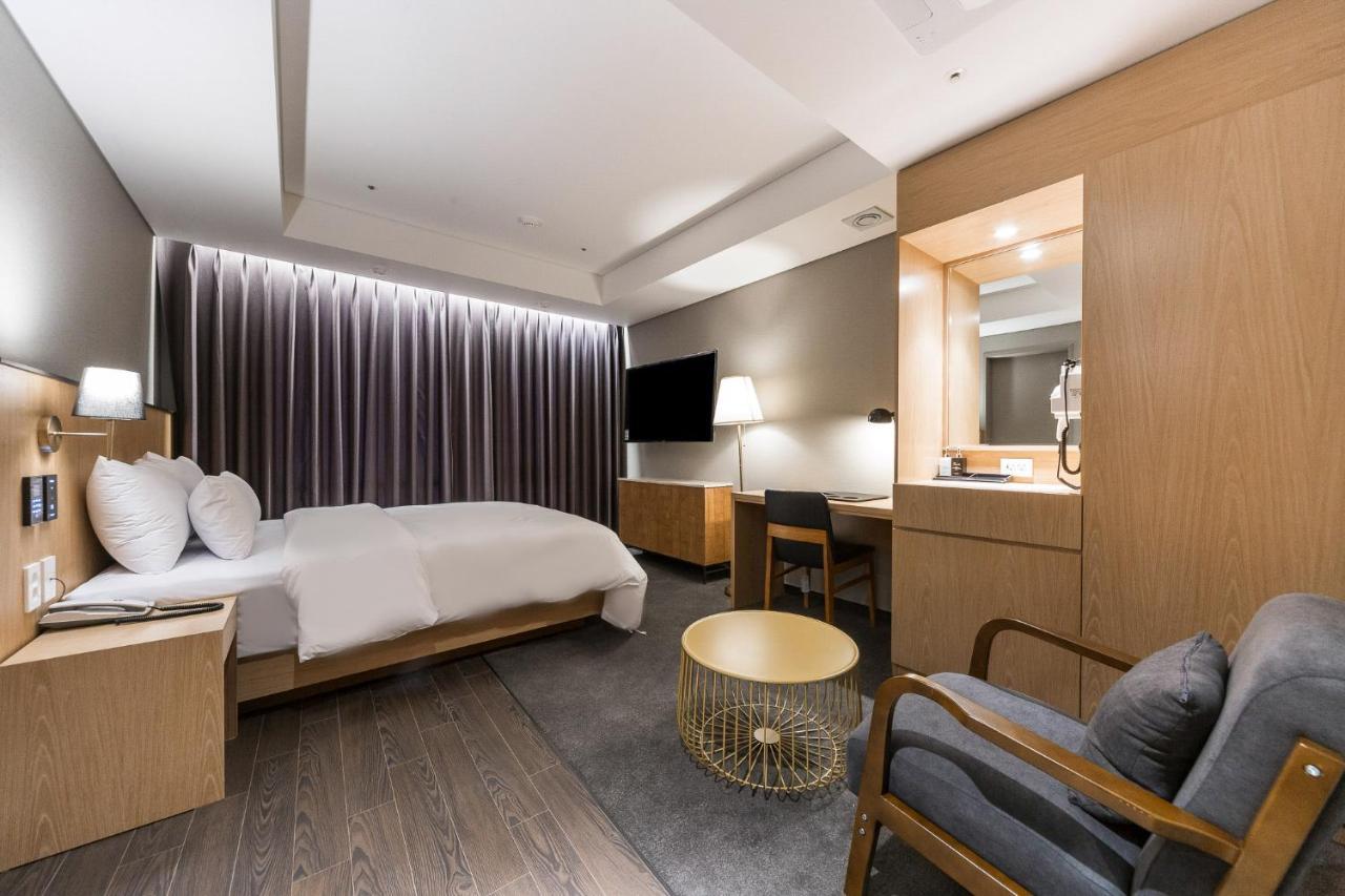 Gwangju Hound Hotel Gwangju Metropolitan City Екстериор снимка