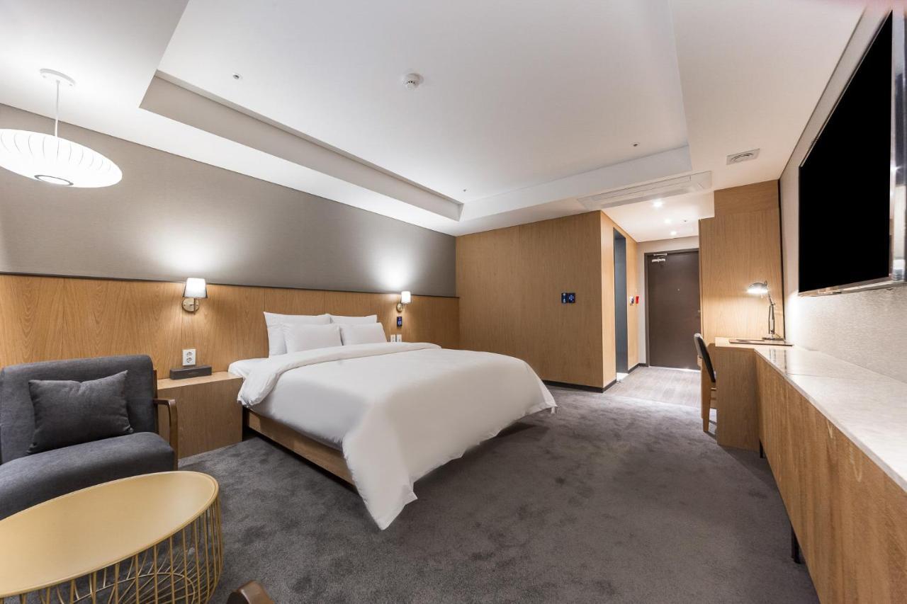 Gwangju Hound Hotel Gwangju Metropolitan City Екстериор снимка