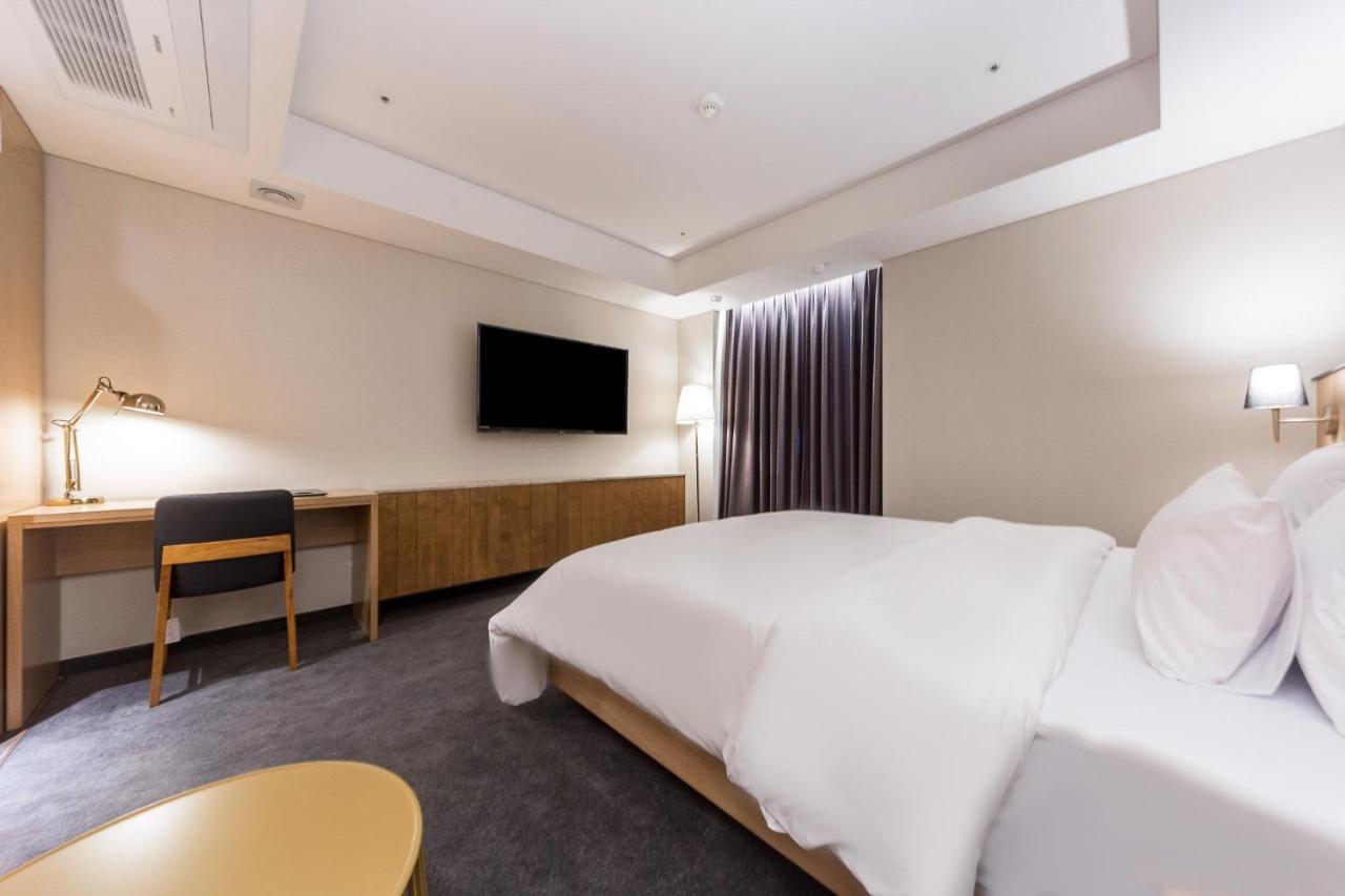 Gwangju Hound Hotel Gwangju Metropolitan City Екстериор снимка
