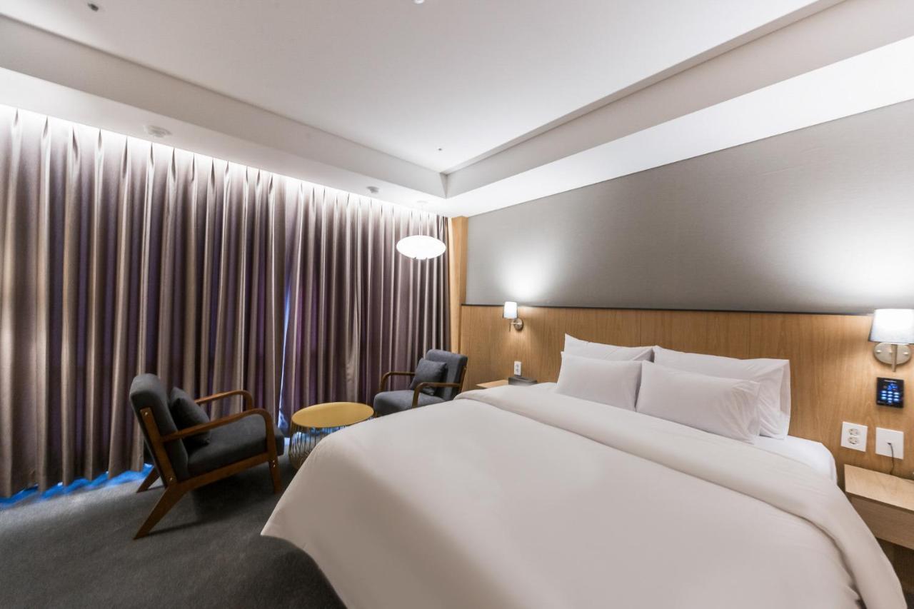 Gwangju Hound Hotel Gwangju Metropolitan City Екстериор снимка
