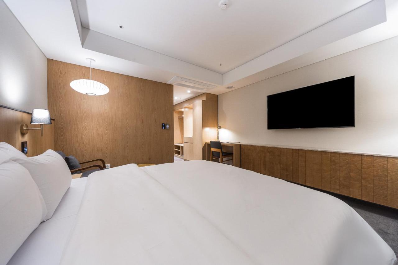 Gwangju Hound Hotel Gwangju Metropolitan City Екстериор снимка